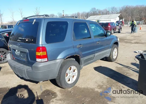 2005 Ford Escape Xlt из США, поврежденный, VIN 1FMYU93105KA21695